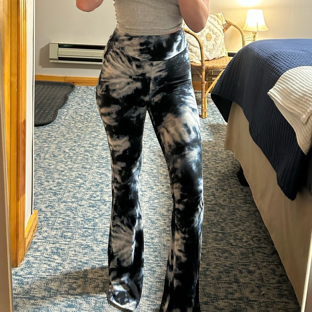 NoBo flare pants